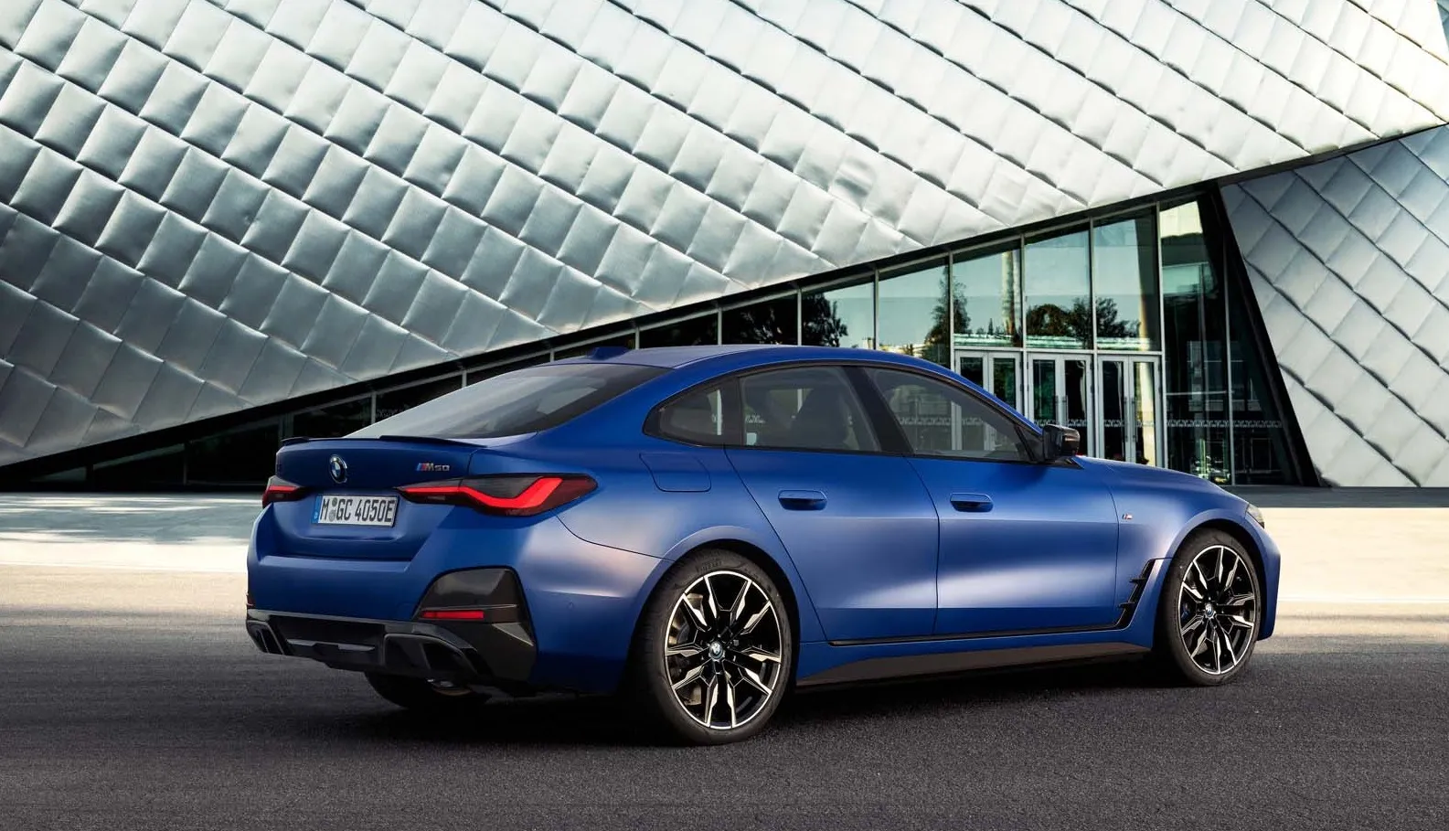 BMW BMW i4 M50 - fotografia 2