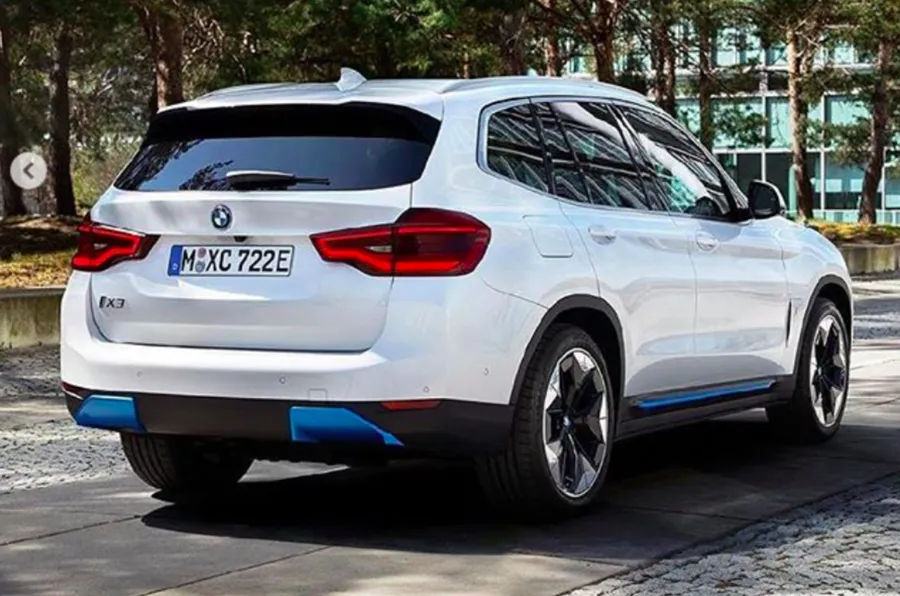BMW BMW iX3 - fotografia 2