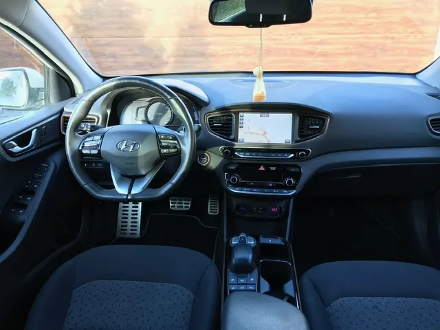 Hyundai Hyundai Ioniq Electric 28kWh - fotografia 4