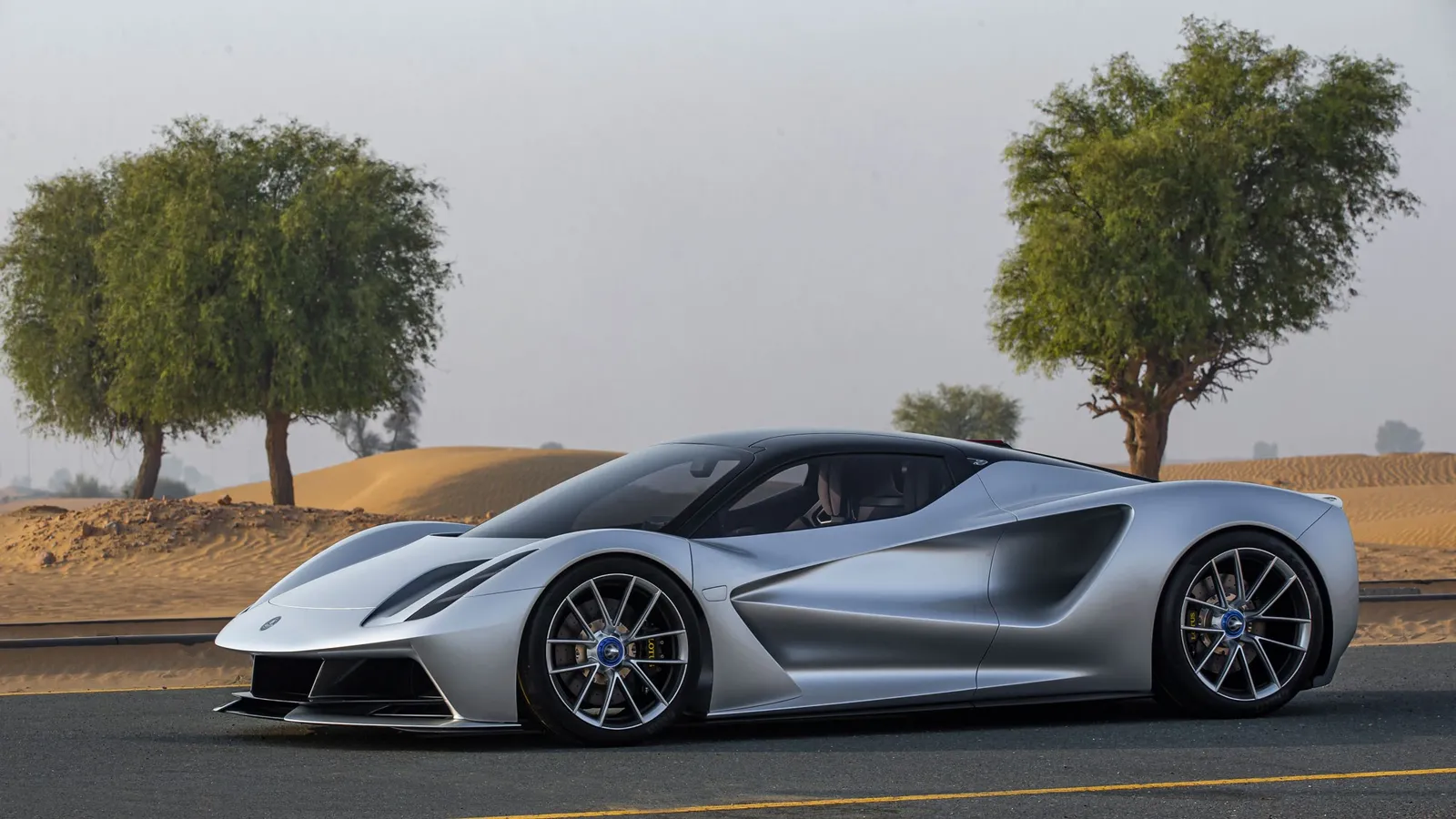 Lotus Lotus Evija - fotografia 15