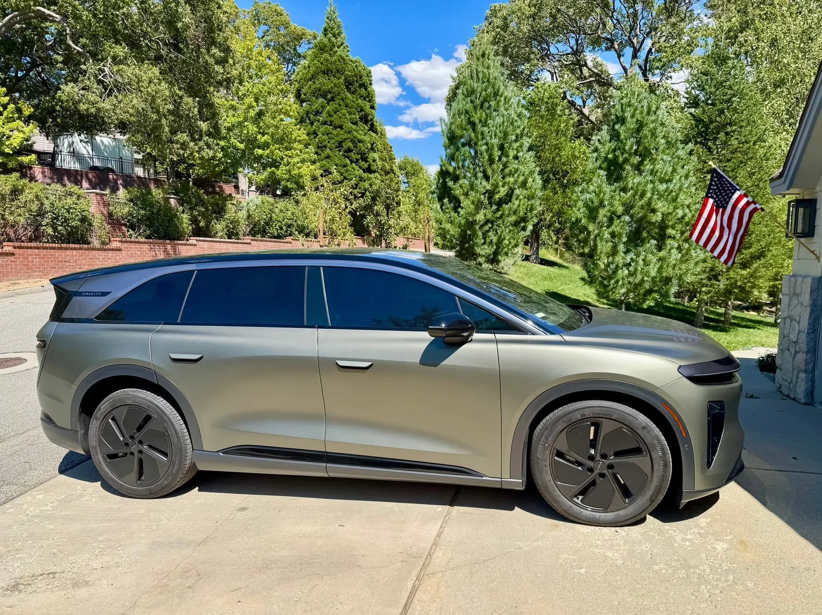 Lucid Motors Lucid Gravity Grand Touring - fotografia 2