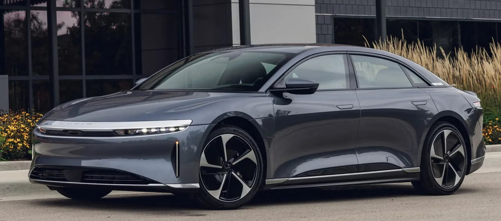 Lucid Motors Lucid Air Grand Touring 2025 - fotografia 1