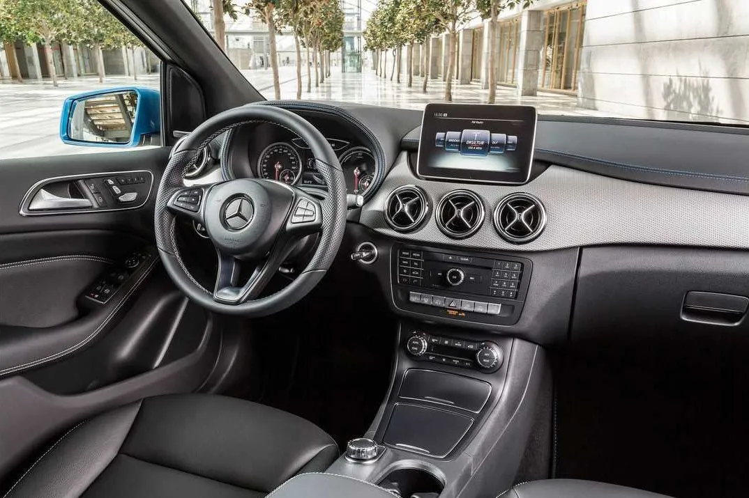 Mercedes-Benz Mercedes B Electric Drive ( B250e ) - fotografia 3