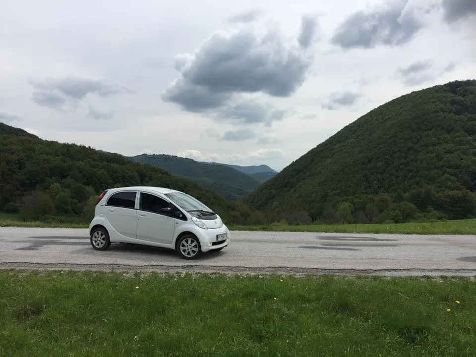 Peugeot Peugeot iOn