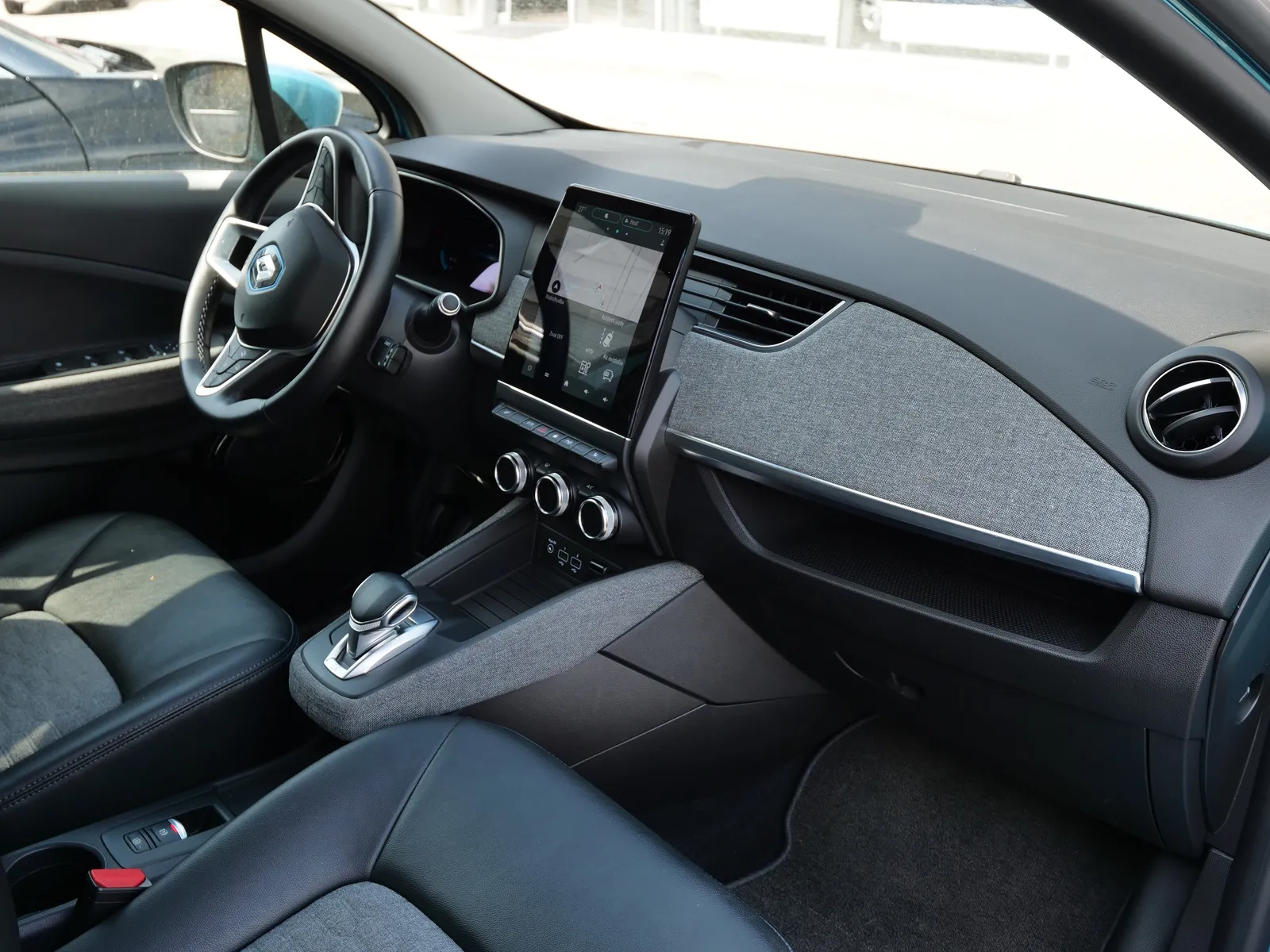 Renault Renault ZOE ZE50 R135 - fotografia 5