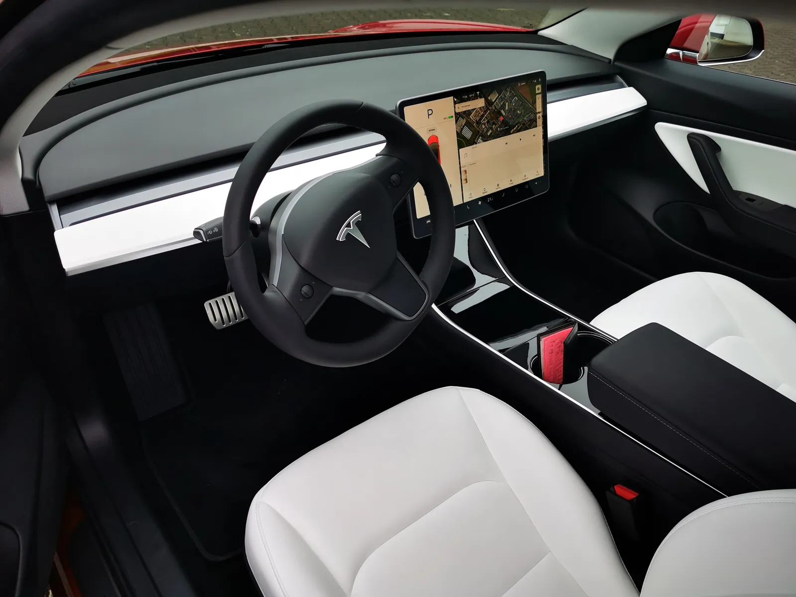 Tesla Tesla Model 3 Performance 2019 - fotografia 15