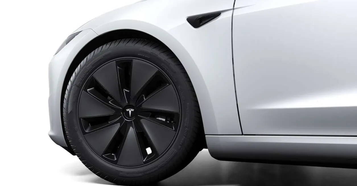 Tesla Tesla Model 3 Long Range RWD 2025 - fotografia 7