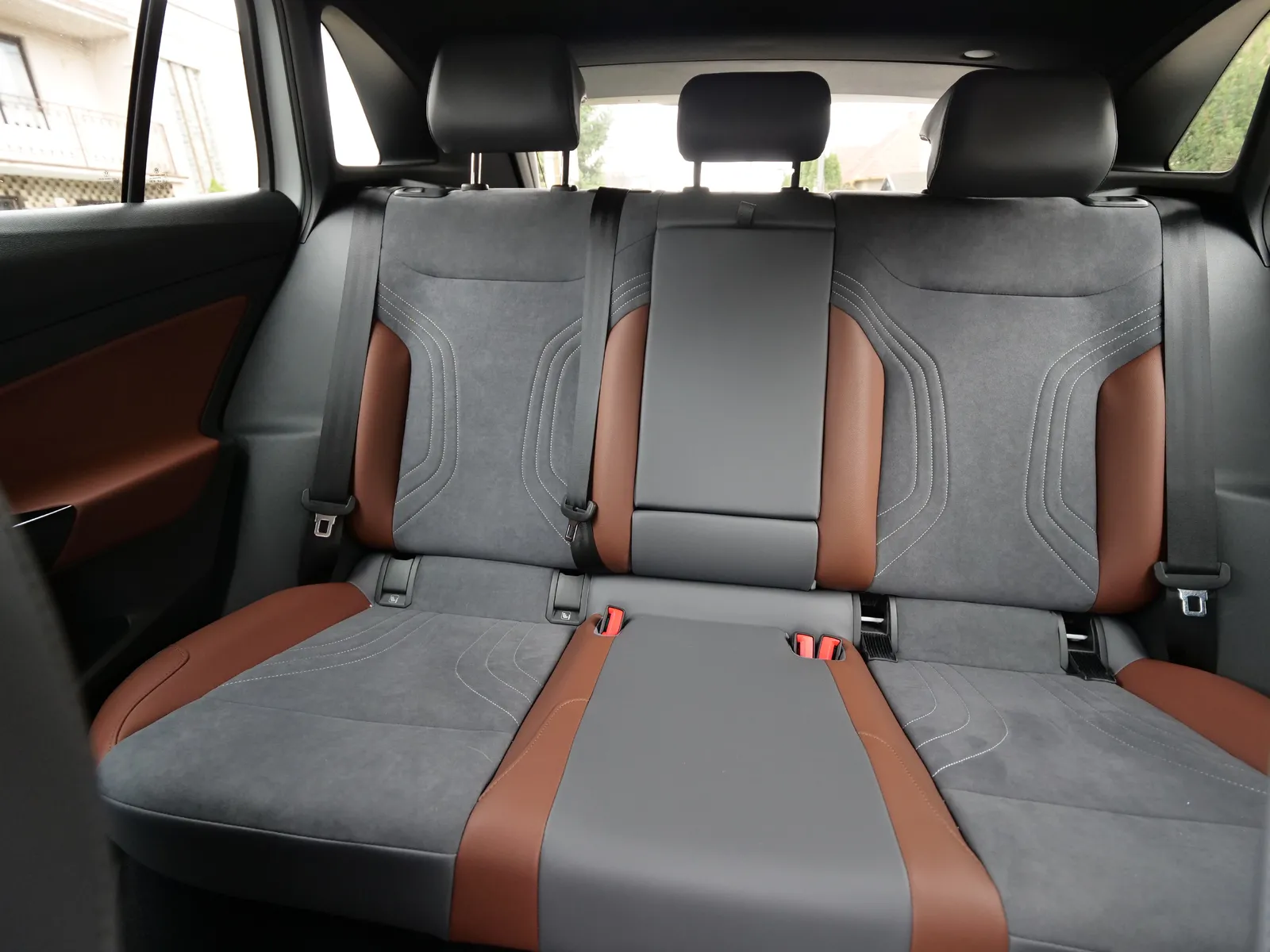 Volkswagen Volkswagen ID.4 Pro 2023 - fotografia 12