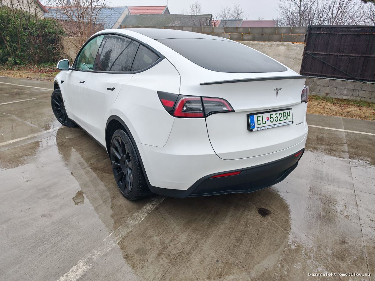Tesla Y - Fotografia inzerátu 15