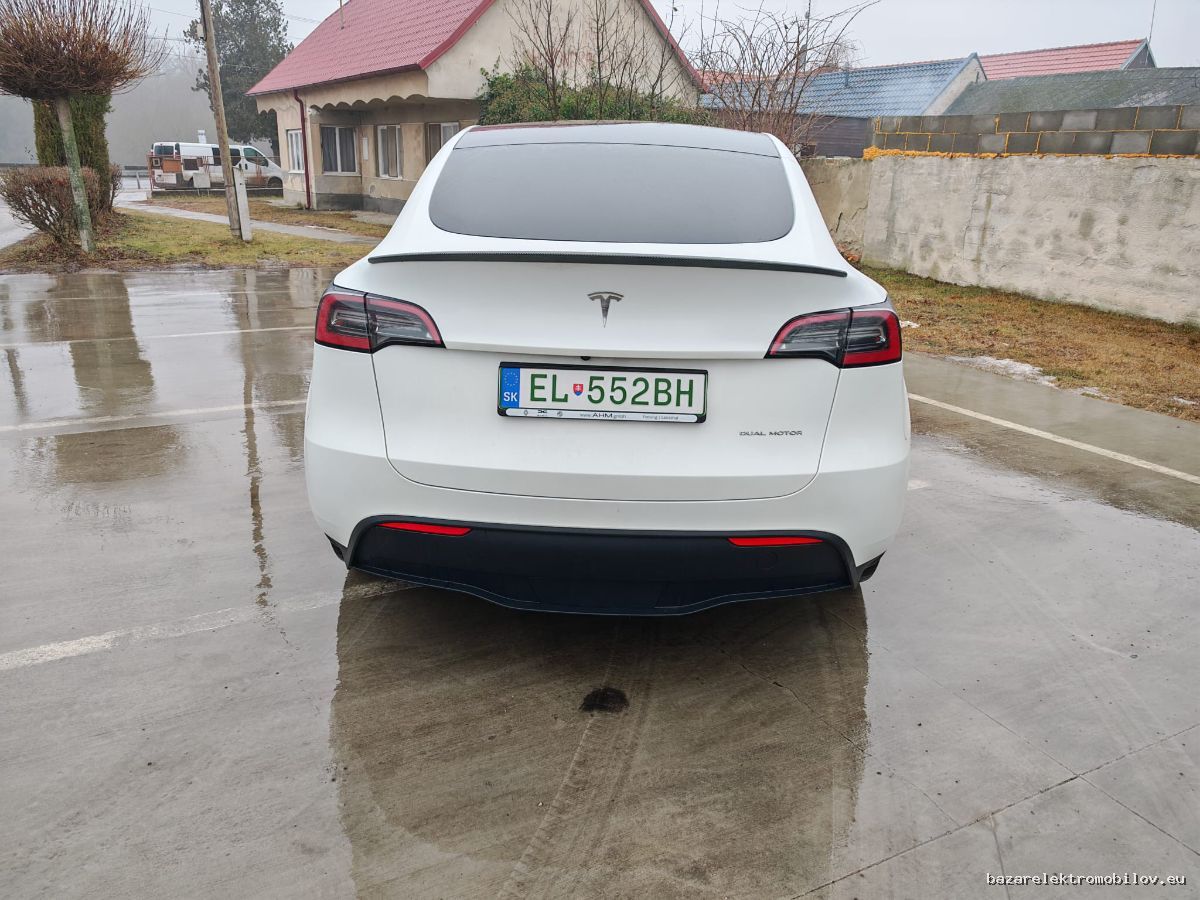 Tesla Y - Fotografia inzerátu 19