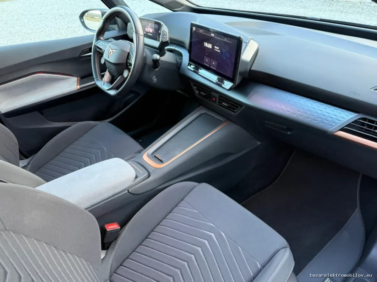 CUPRA Born e-Boost 82kWh 231K - Fotografia inzerátu 6