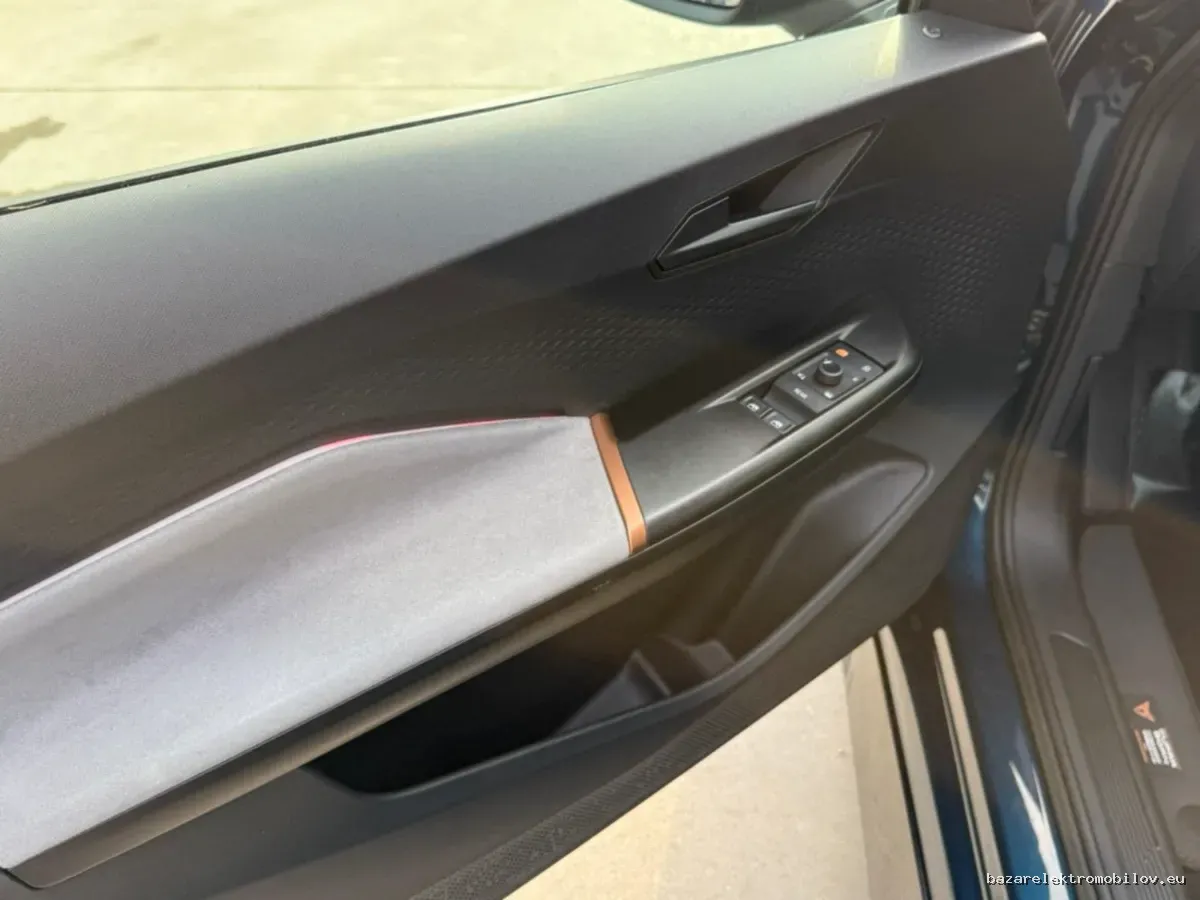CUPRA Born e-Boost 82kWh 231K - Fotografia inzerátu 19