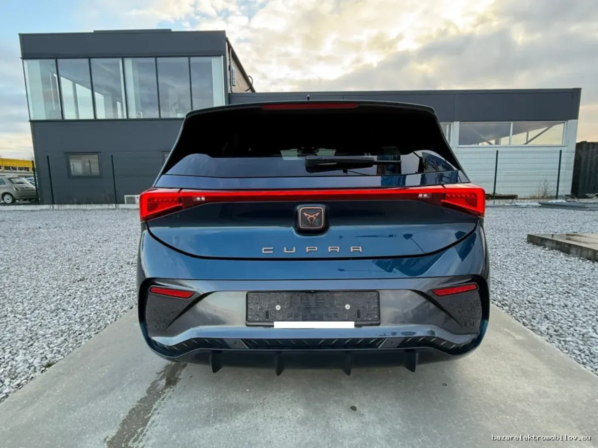 CUPRA Born e-Boost 82kWh 231K - Fotografia inzerátu 26