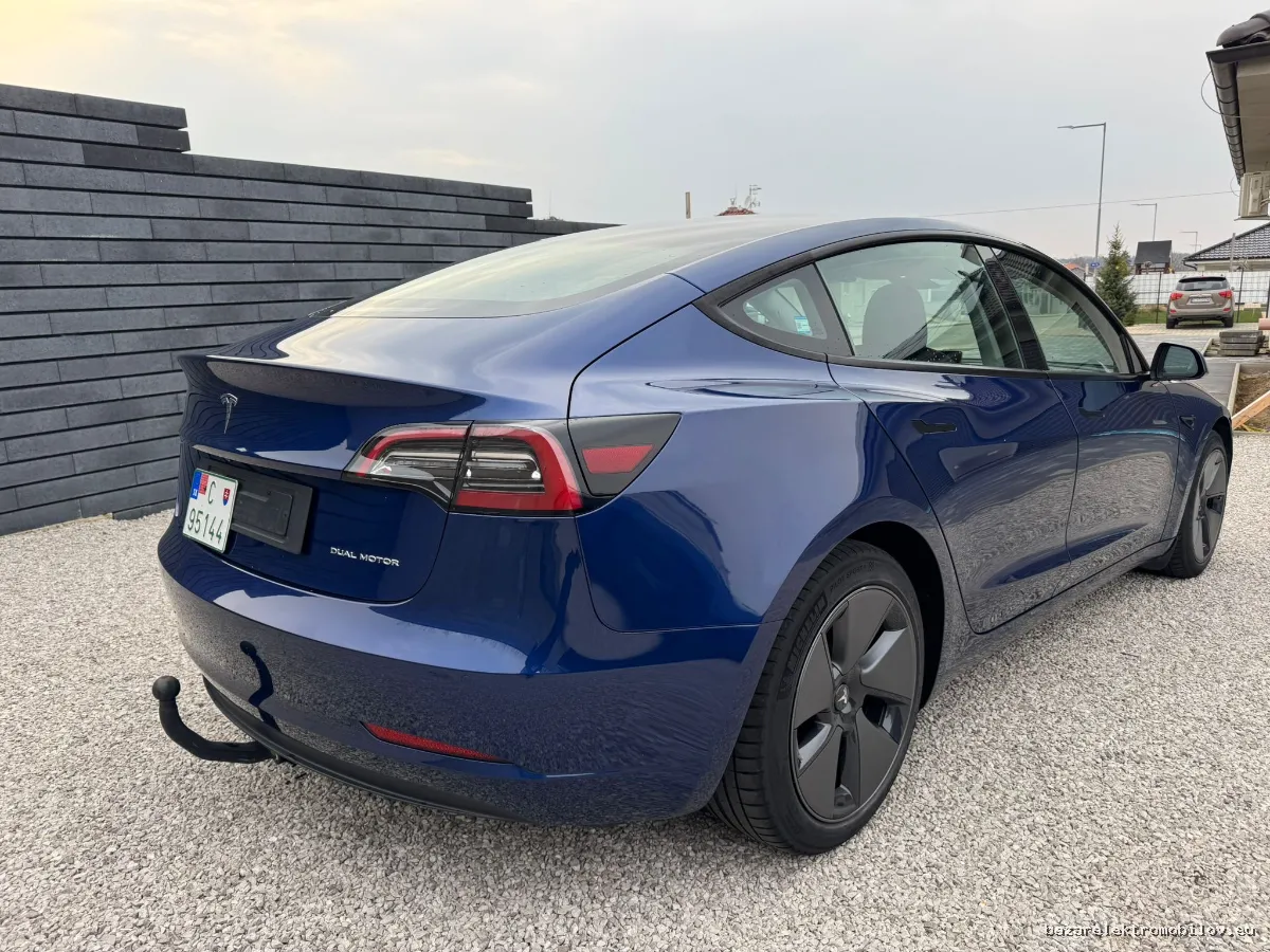 Tesla Model 3 LR AWD - Fotografia inzerátu 6