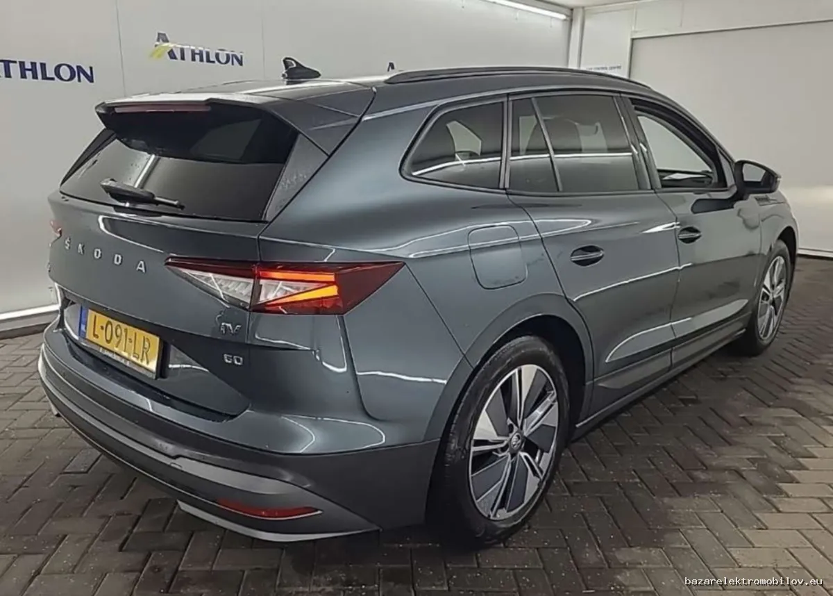 Škoda Enyaq iV 60 r. 2021 - 2023 - Fotografia inzerátu 4