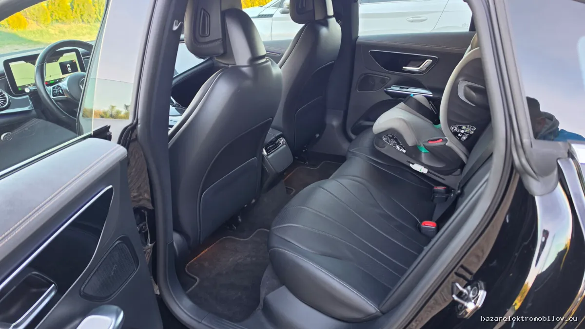 Mercedes-Benz EQE 300 2022-2023 - Fotografia inzerátu 4