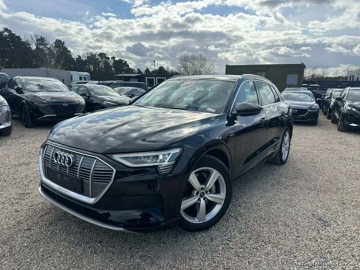 Audi e-tron 50 quattro