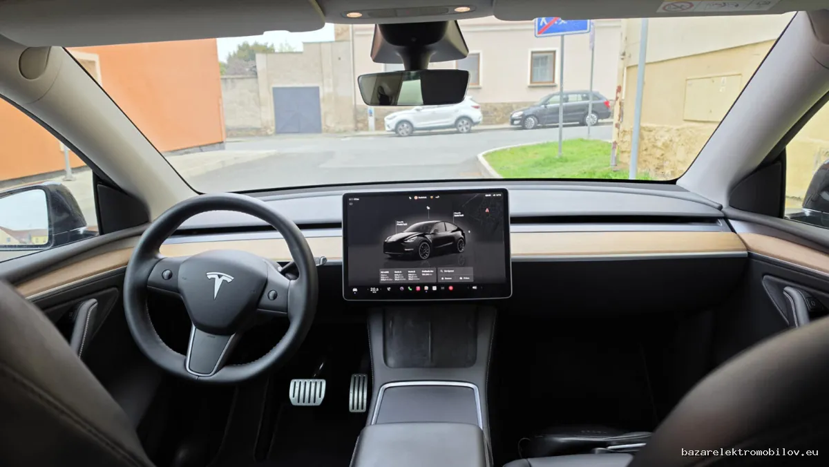 Tesla Model Y Performance - Fotografia inzerátu 2