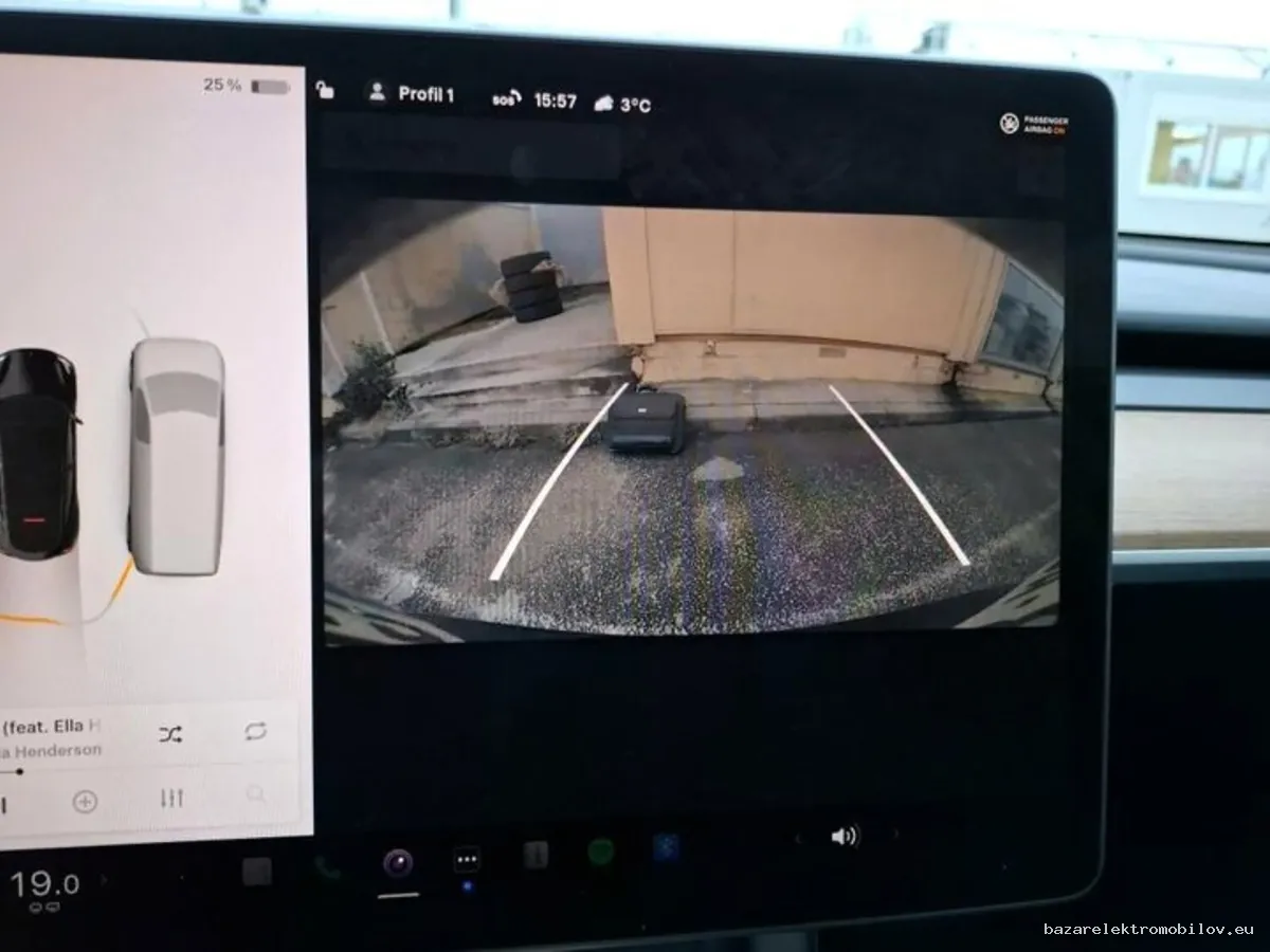 Tesla Model Y Performance - Fotografia inzerátu 5
