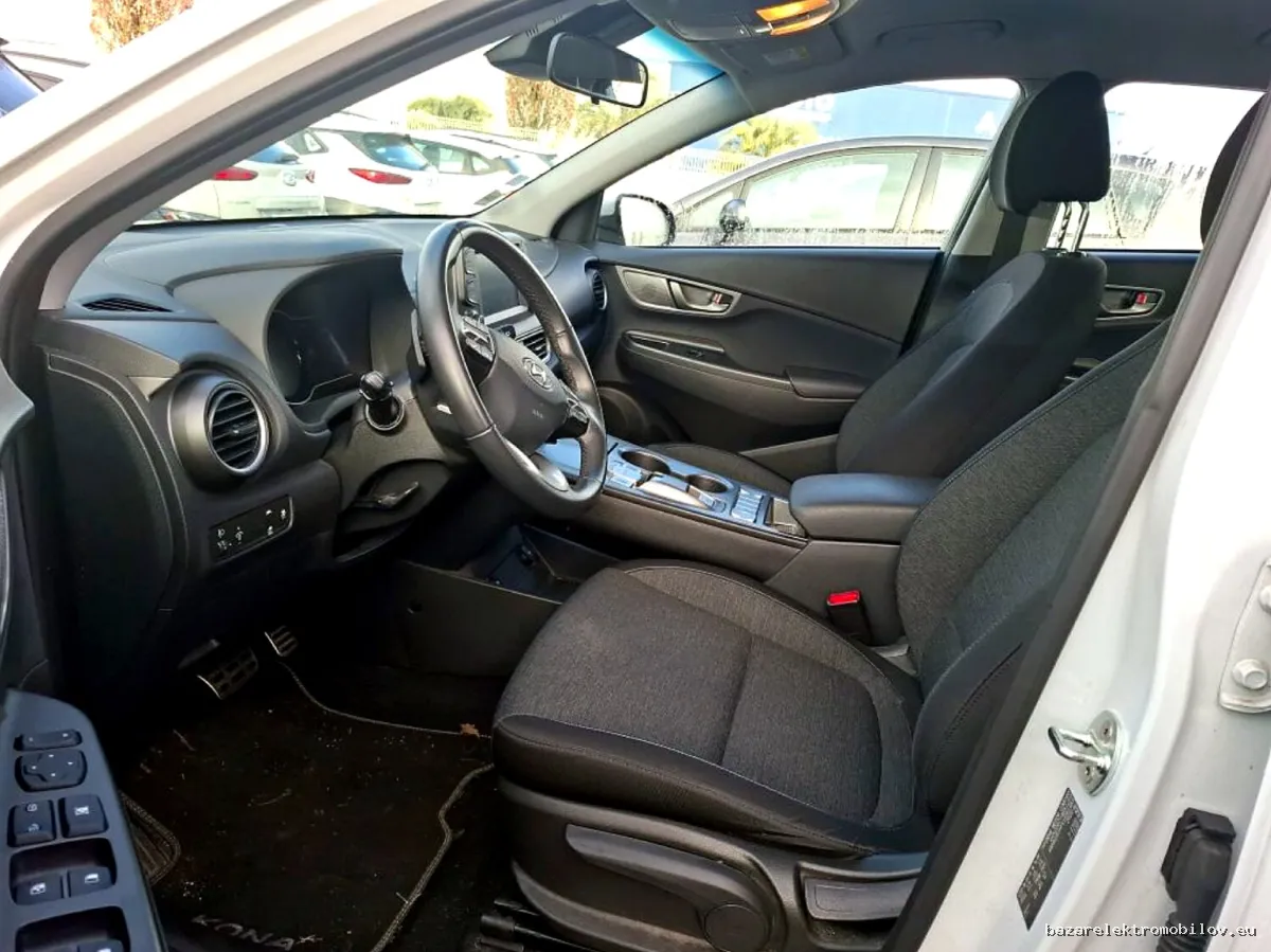 Hyundai Kona Electric 39 kWh - Fotografia inzerátu 6