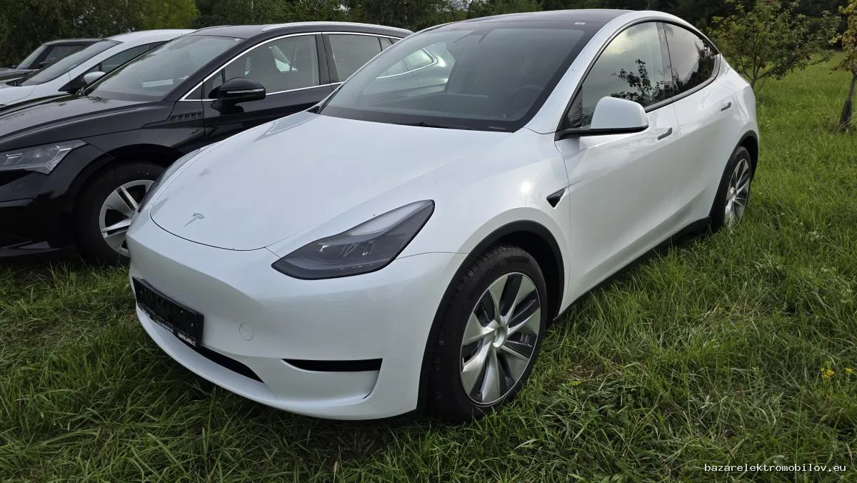 Tesla Model Y RWD LFP