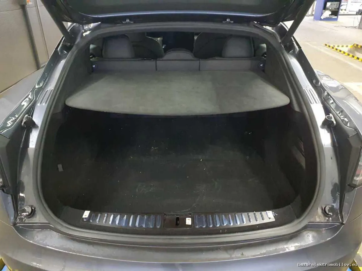 Tesla Model S Plaid 2022-2025 - Fotografia inzerátu 4