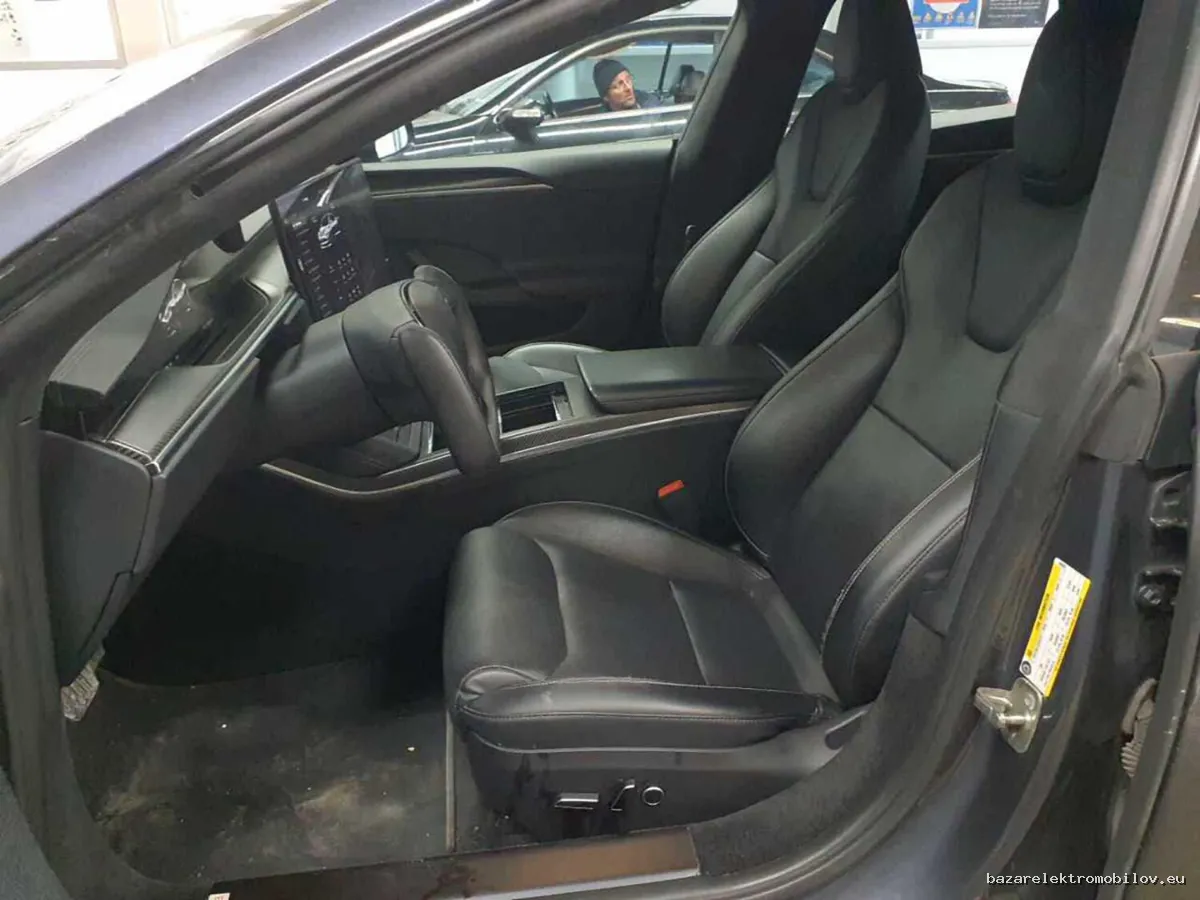 Tesla Model S Plaid 2022-2025 - Fotografia inzerátu 6