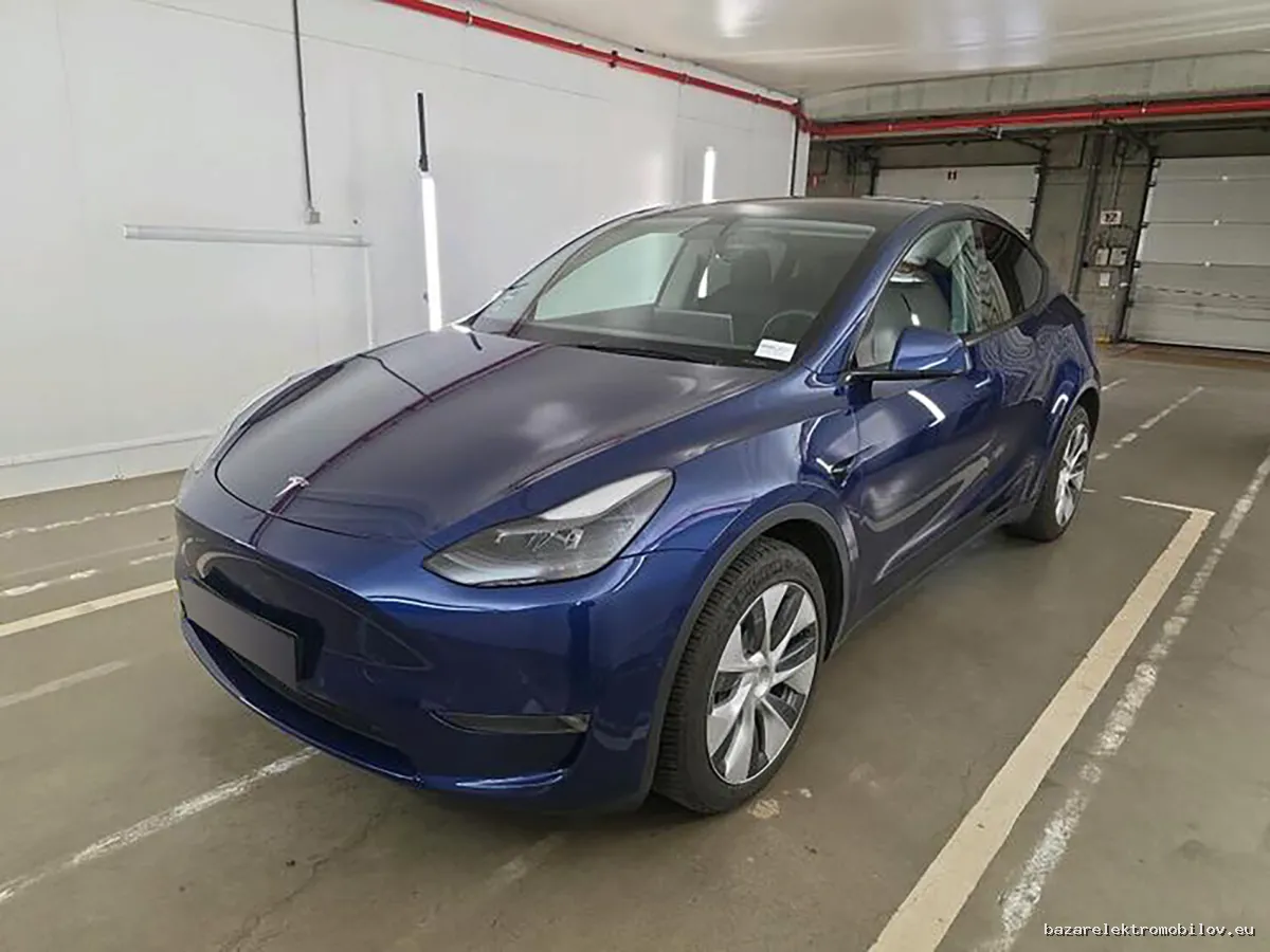 Tesla Model Y LR AWD - Fotografia inzerátu 1