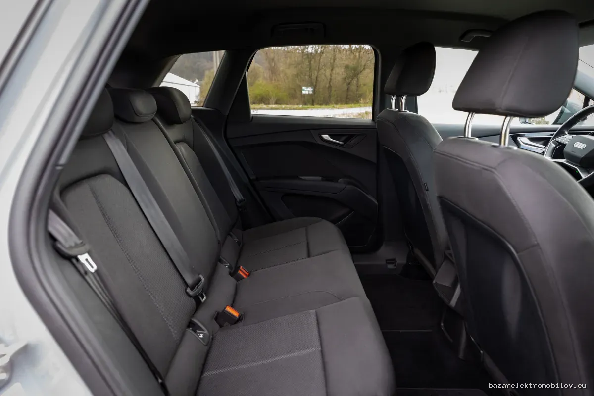 Audi Q4 e-tron 35 - Fotografia inzerátu 13