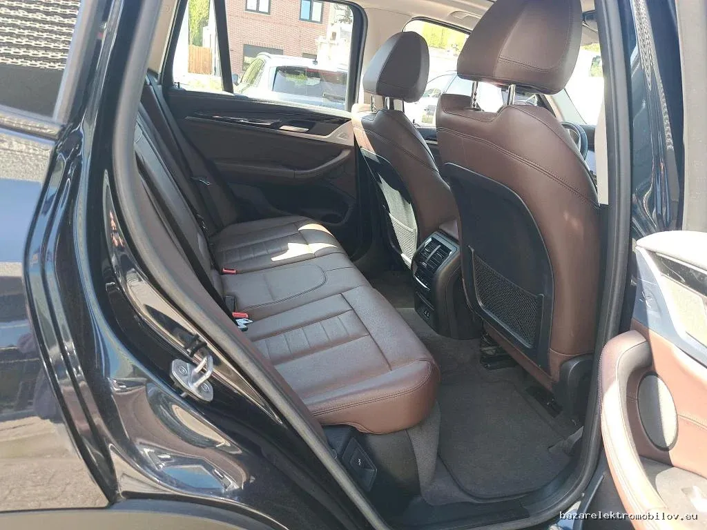 BMW iX3 - Fotografia inzerátu 6