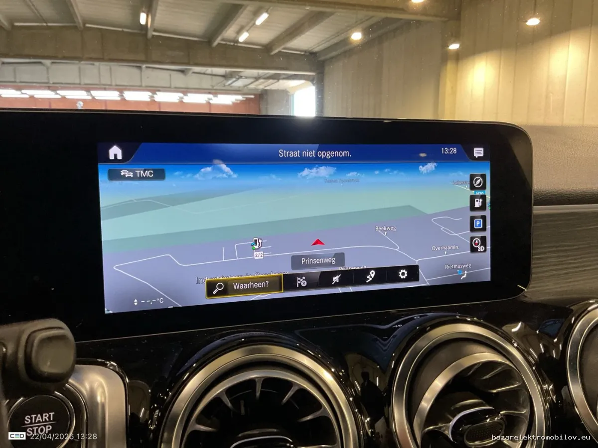 Mercedes-Benz EQB 300 4MATIC 2022-2023 - Fotografia inzerátu 6