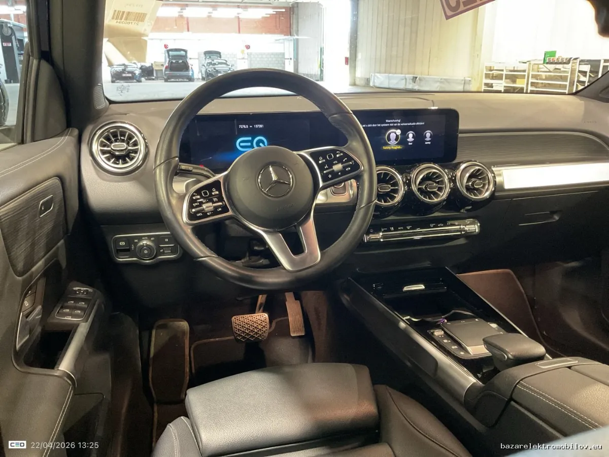 Mercedes-Benz EQB 300 4MATIC 2022-2023 - Fotografia inzerátu 7