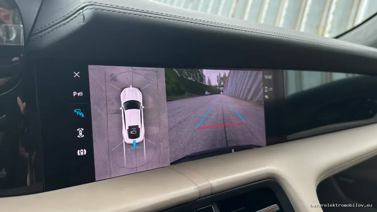 Porsche Taycan 4S Plus - Fotografia inzerátu 18