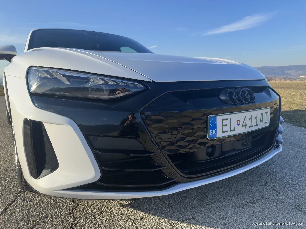 Audi e-tron GT quattro - Fotografia inzerátu 4