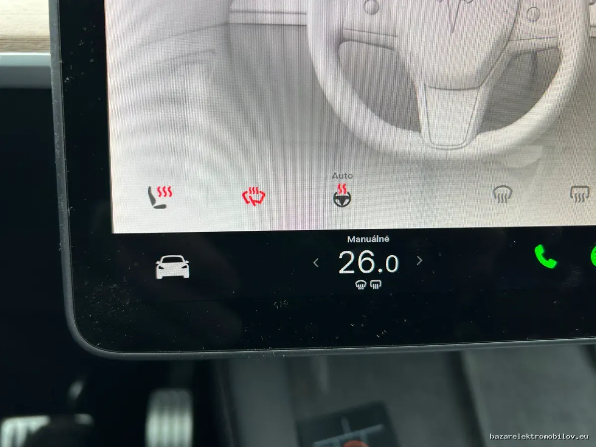 Tesla Model Y Performance - Fotografia inzerátu 12