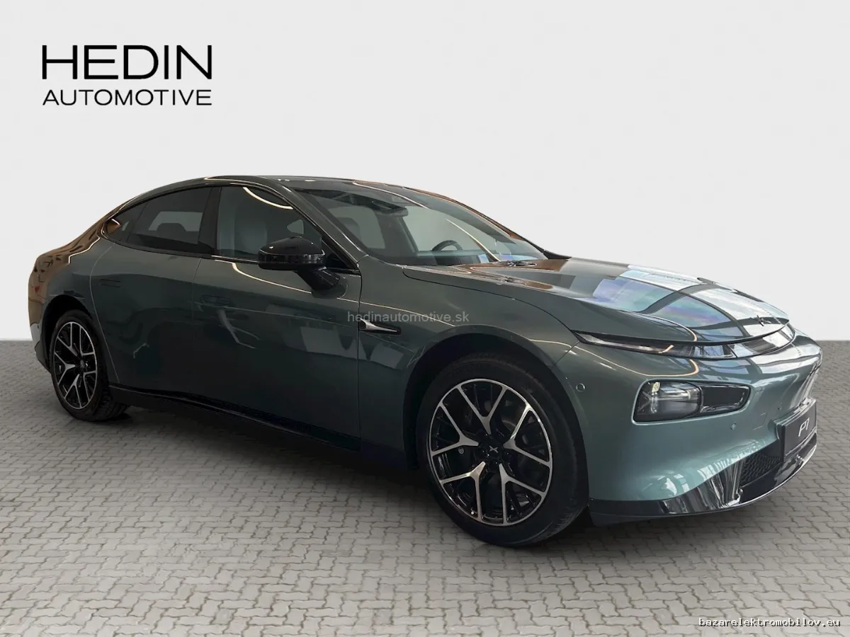 Xpeng P7 AWD Performance - Fotografia inzerátu 5