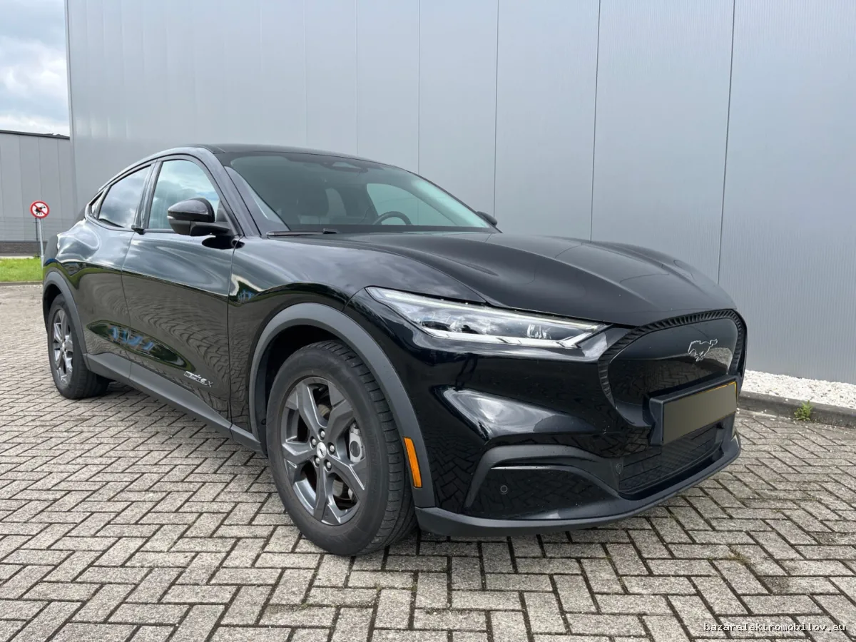 Ford Mustang Mach-E ER RWD 2021-2022 - Fotografia inzerátu 4