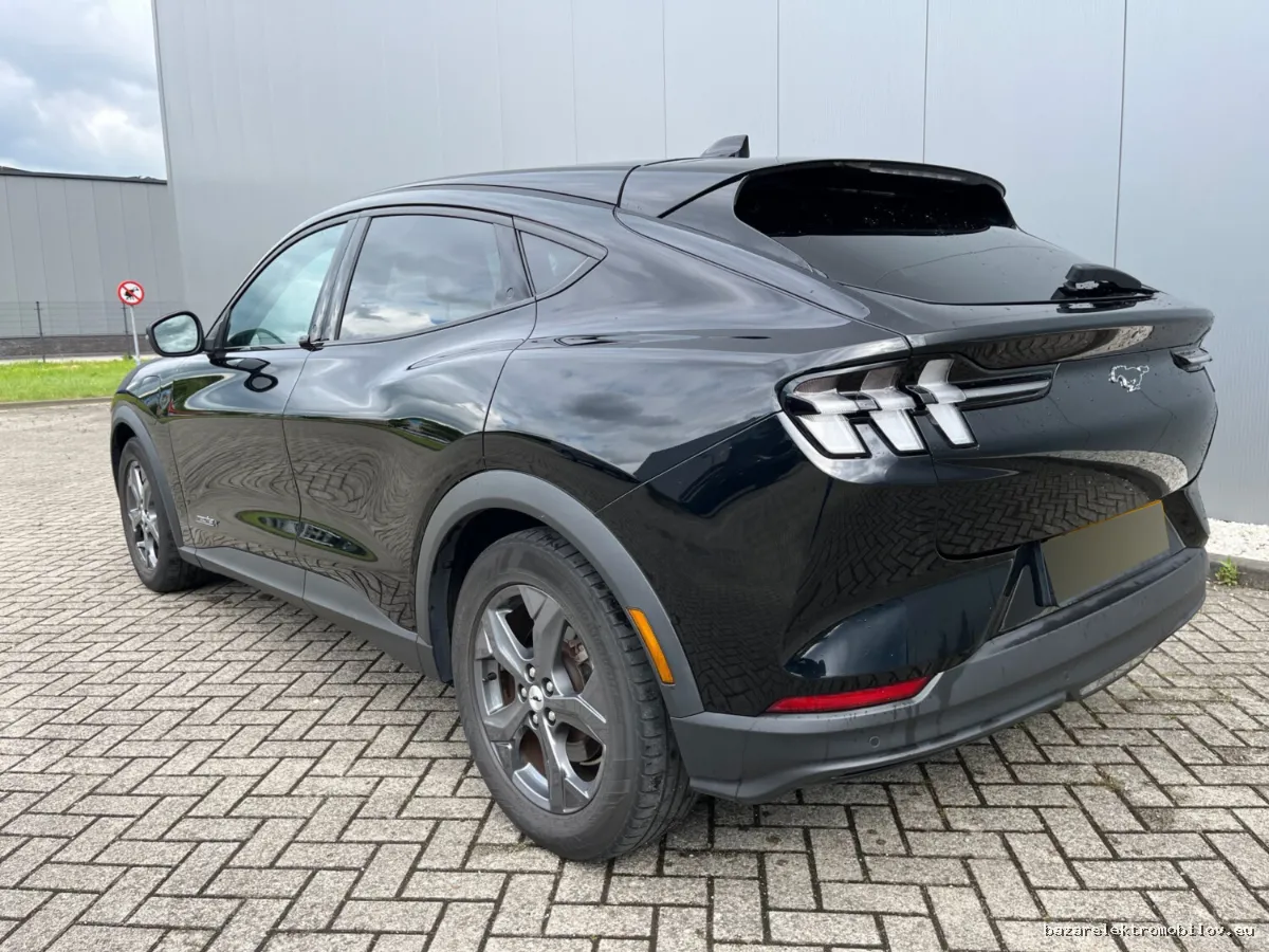 Ford Mustang Mach-E ER RWD 2021-2022 - Fotografia inzerátu 7