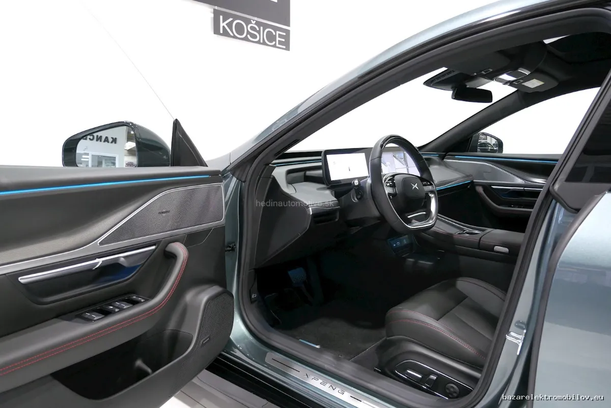 Xpeng P7 AWD Performance - Fotografia inzerátu 5