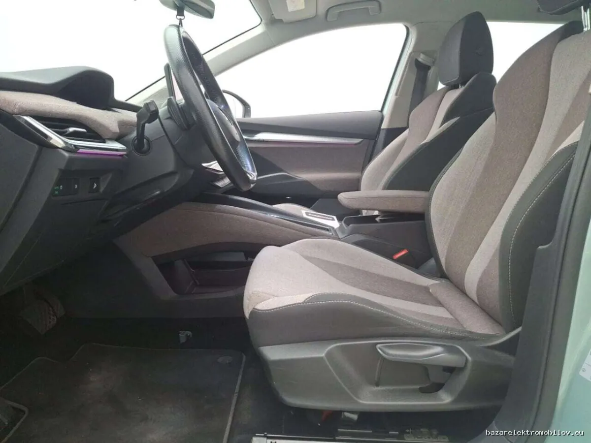 Škoda Enyaq iV 60 r. 2021 - 2023 - Fotografia inzerátu 3