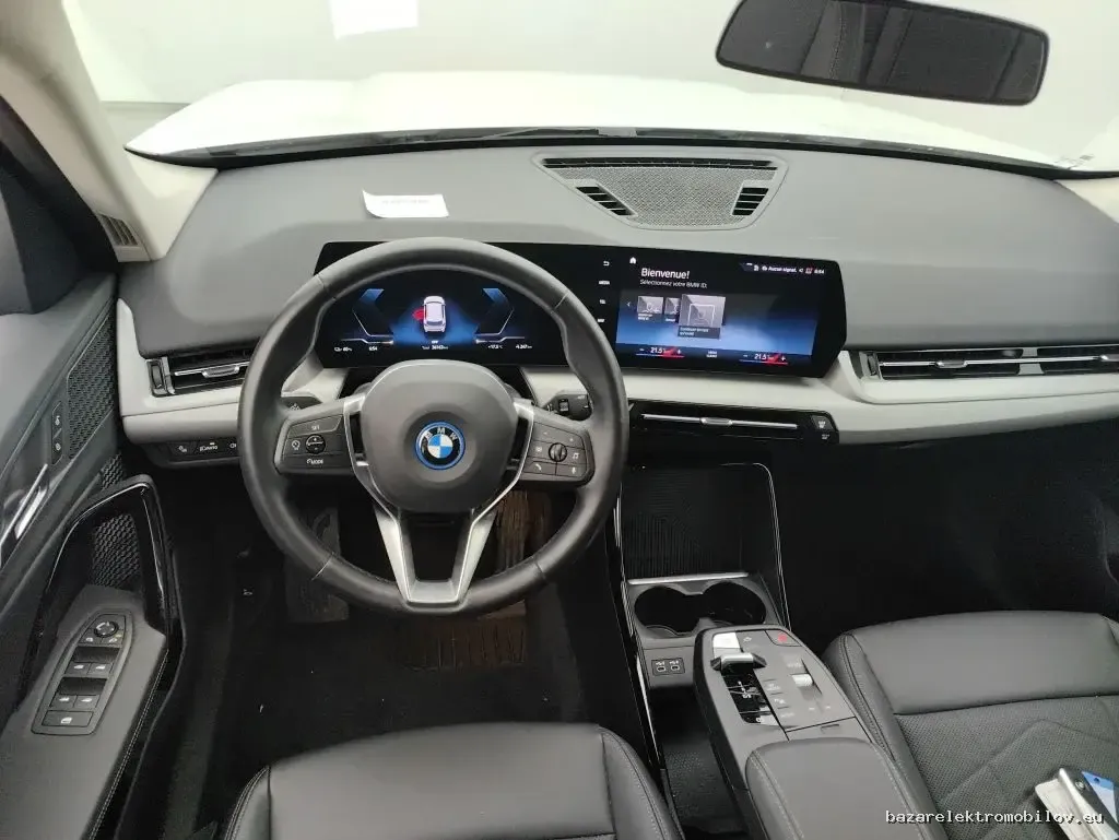 BMW iX1 xDrive30 - Fotografia inzerátu 7