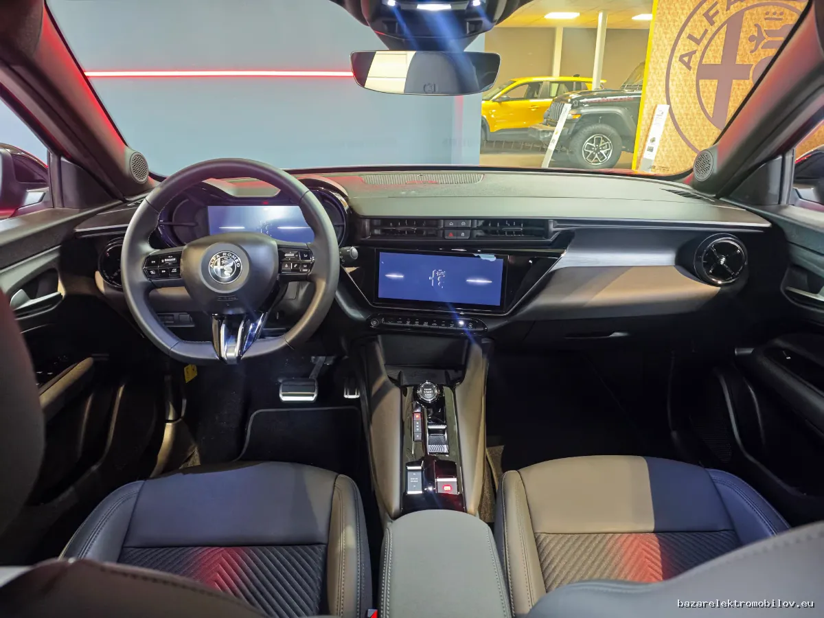 Alfa Romeo Junior Elettrica - Fotografia inzerátu 6