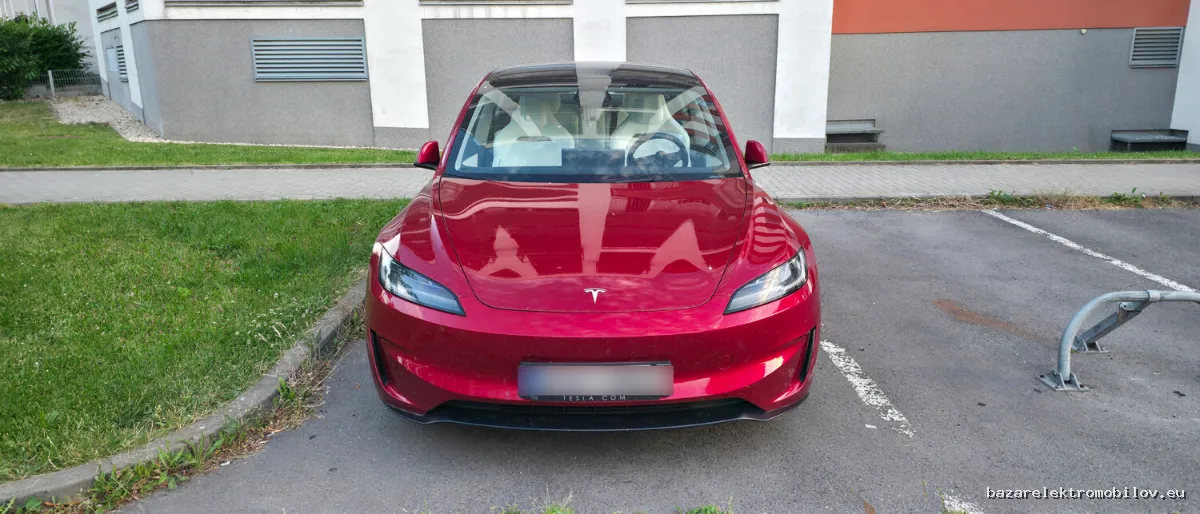 Tesla Model 3 Performance - Fotografia inzerátu 9