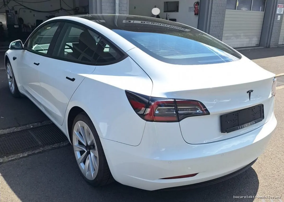 Tesla Model 3 SR Plus LFP - Fotografia inzerátu 5