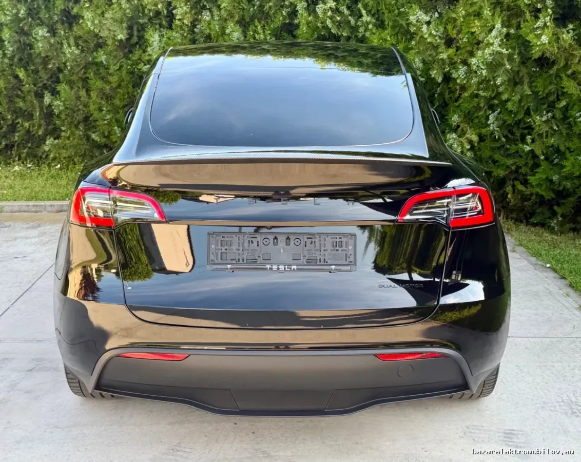 Tesla Model Y LR AWD - Fotografia inzerátu 19