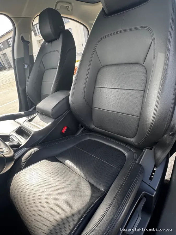 Jaguar I-Pace EV400 - Fotografia inzerátu 9