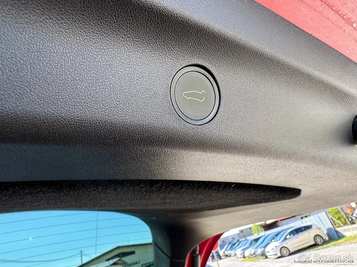 Tesla Model Y LR AWD - Fotografia inzerátu 20