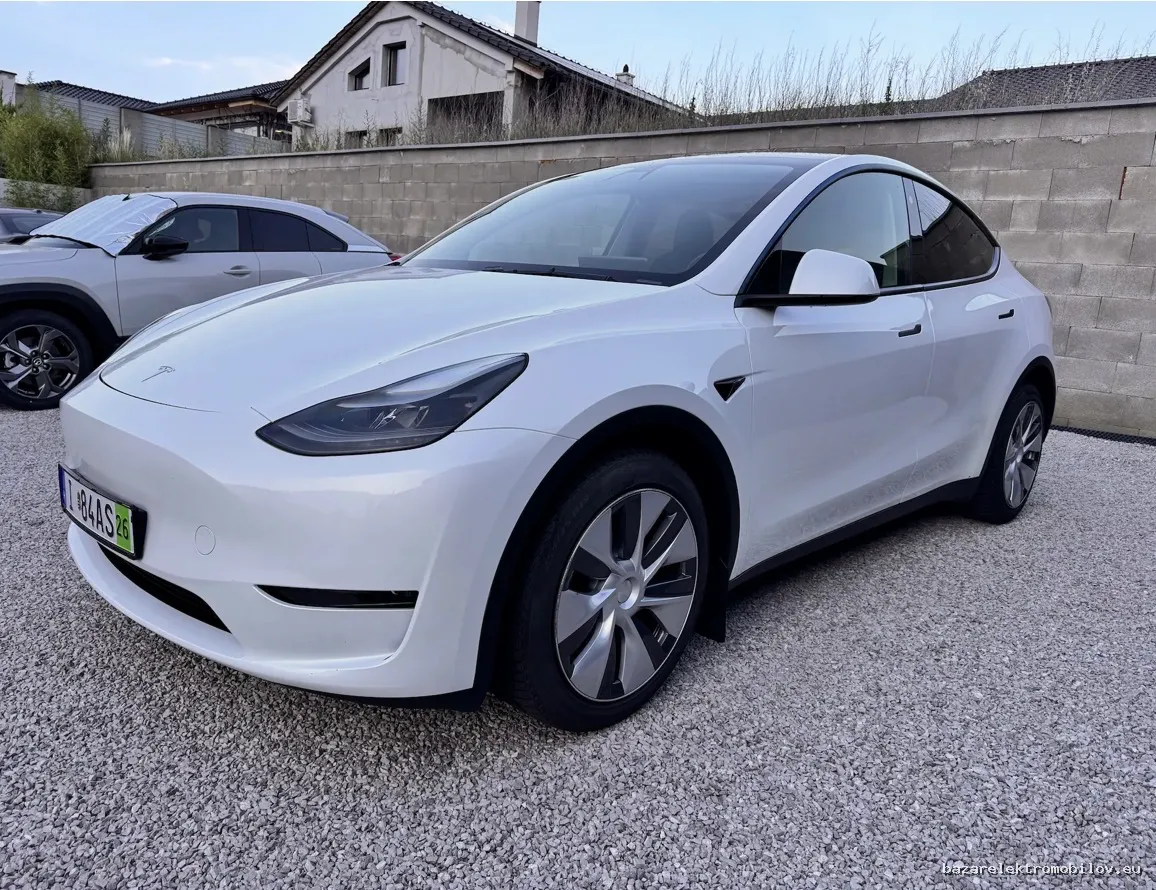 Tesla Model Y LR AWD - Fotografia inzerátu 5