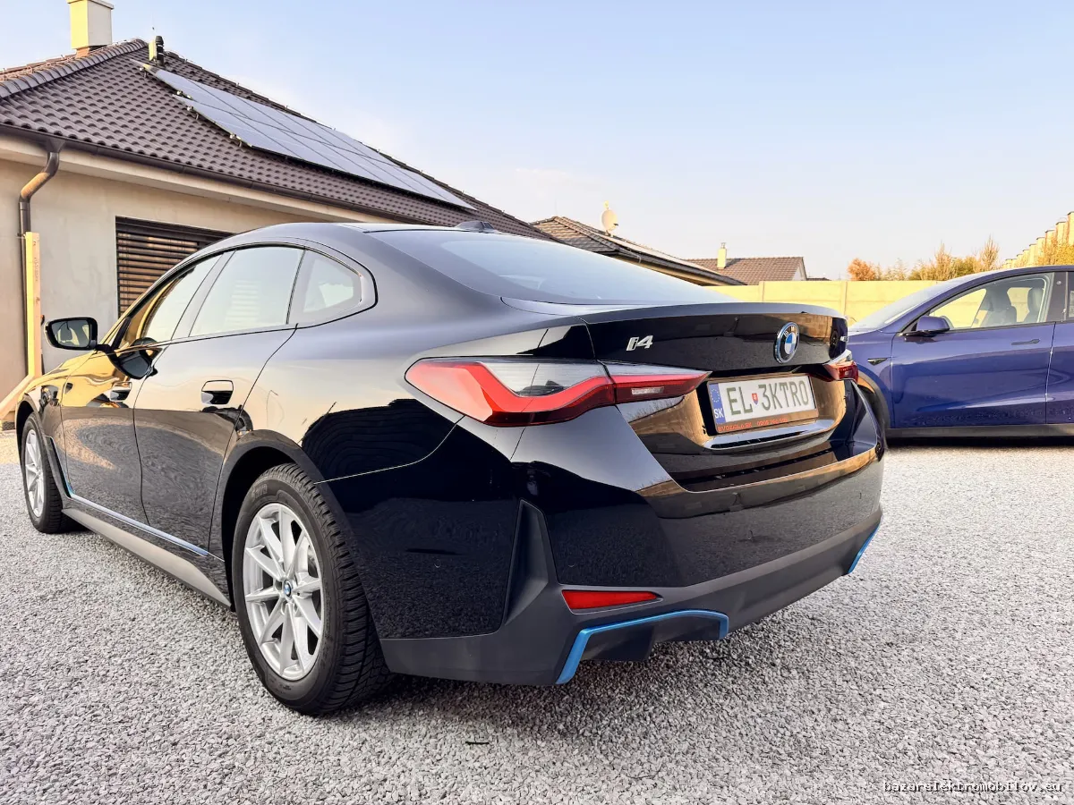 BMW i4 eDrive40 - Fotografia inzerátu 2