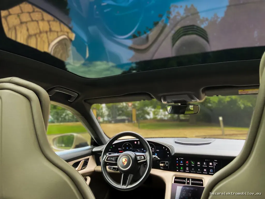 Porsche TAYCAN 4S - Fotografia inzerátu 9
